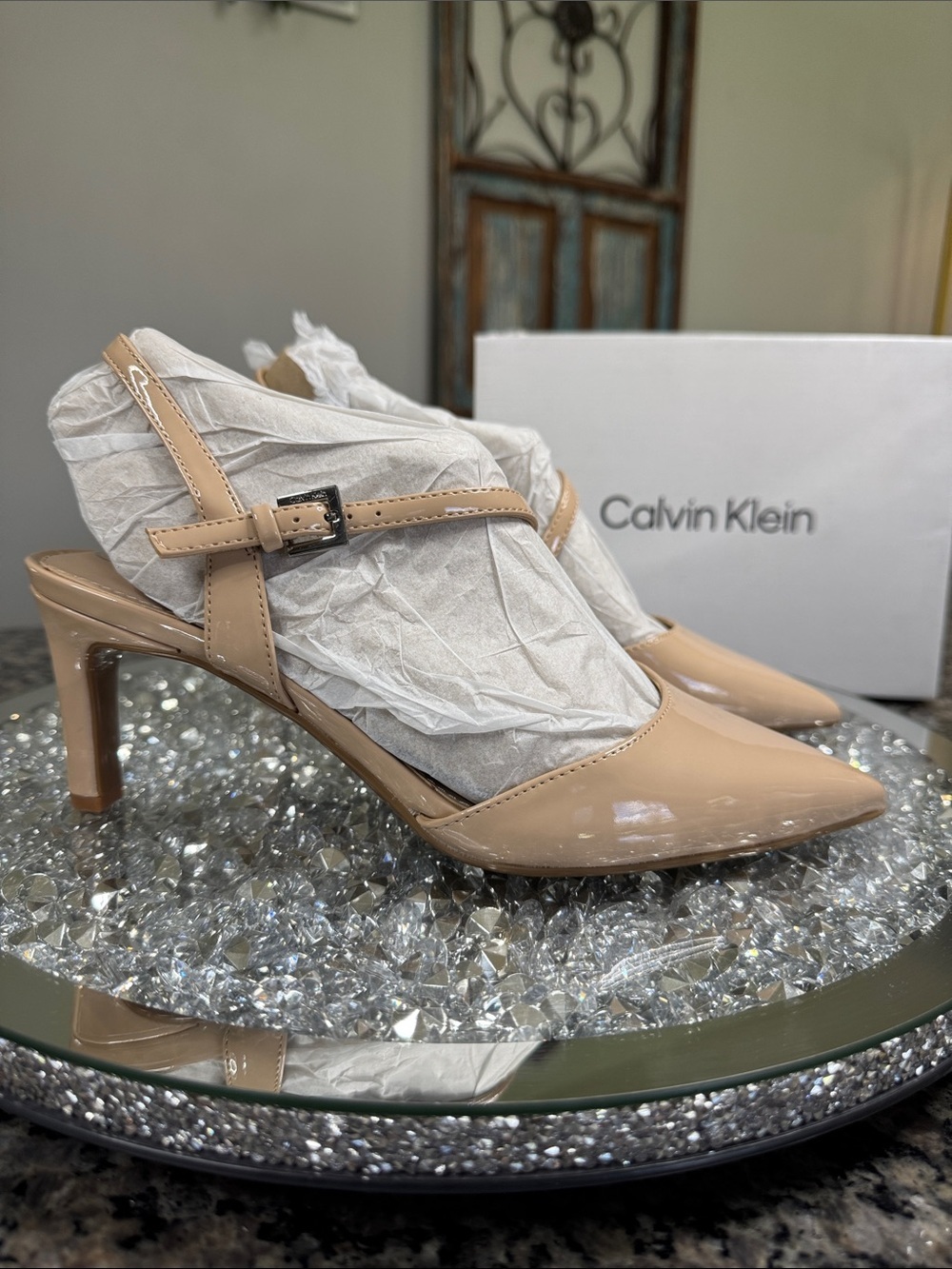 Calvin Klein nude Patent Slingback kitten heel Pumps NEW 7.5